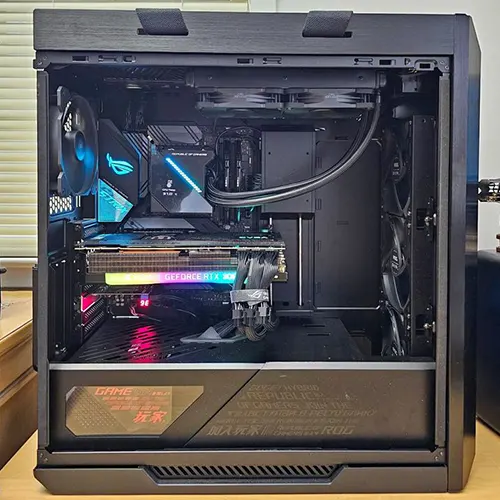 ROG Strix Helios GX601